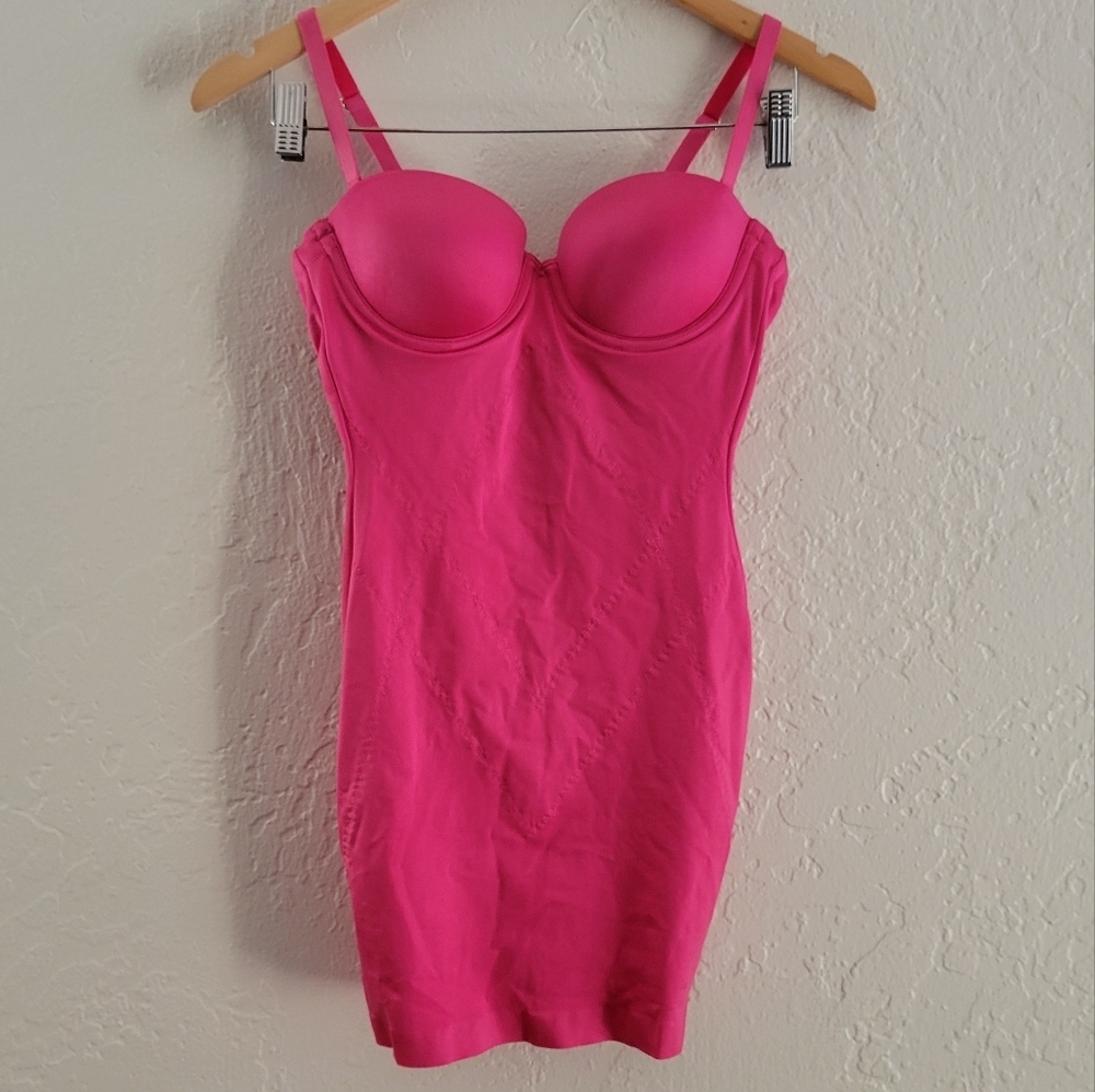 Secret By Victoria's Secret Power Figure Cupped Shaping Slip 34B